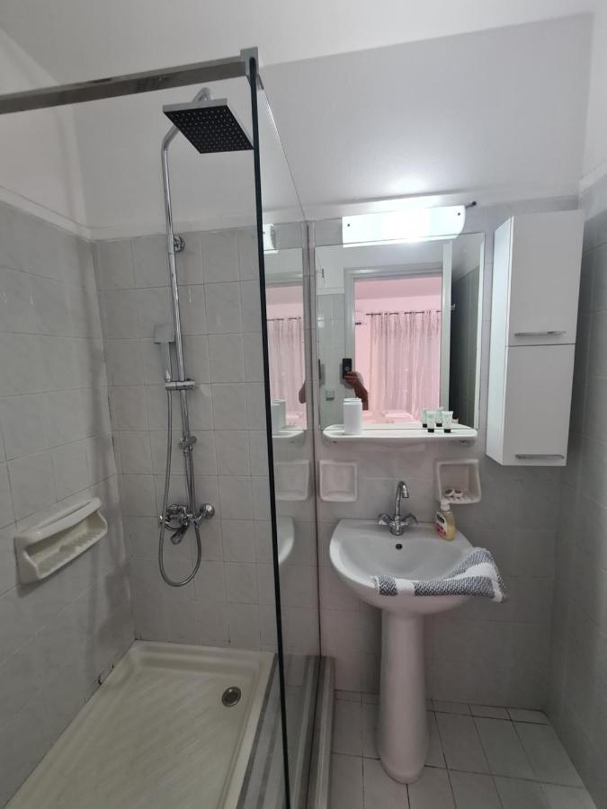 Crown Apartments Kalyves Luaran gambar
