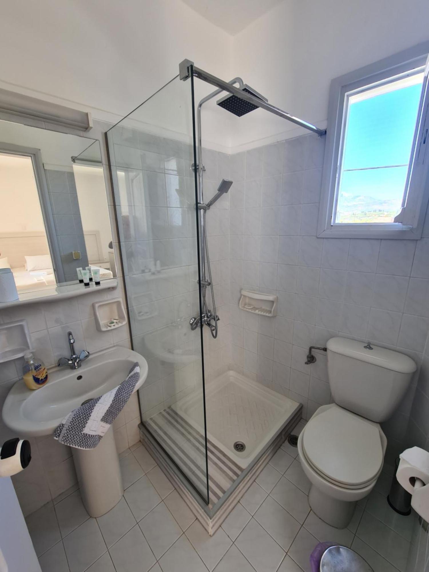 Crown Apartments Kalyves Luaran gambar